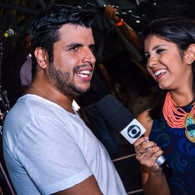 Nara Rodrigues entrevista o cantor Pedro Luccas para o Digaí